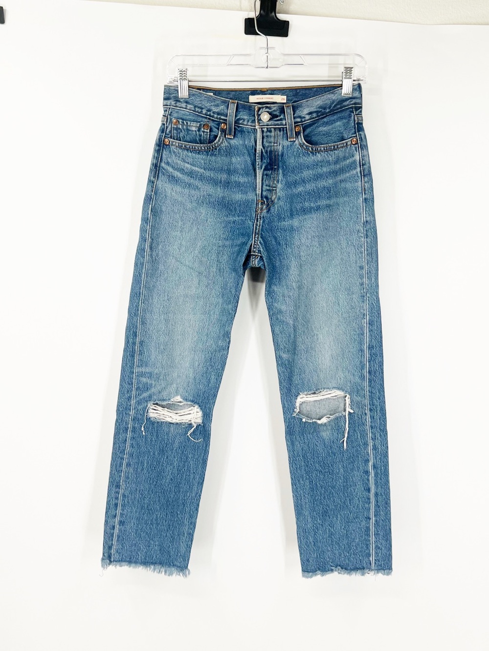 Levi’s Wedgie Straight Jeans Button Fly High Rise